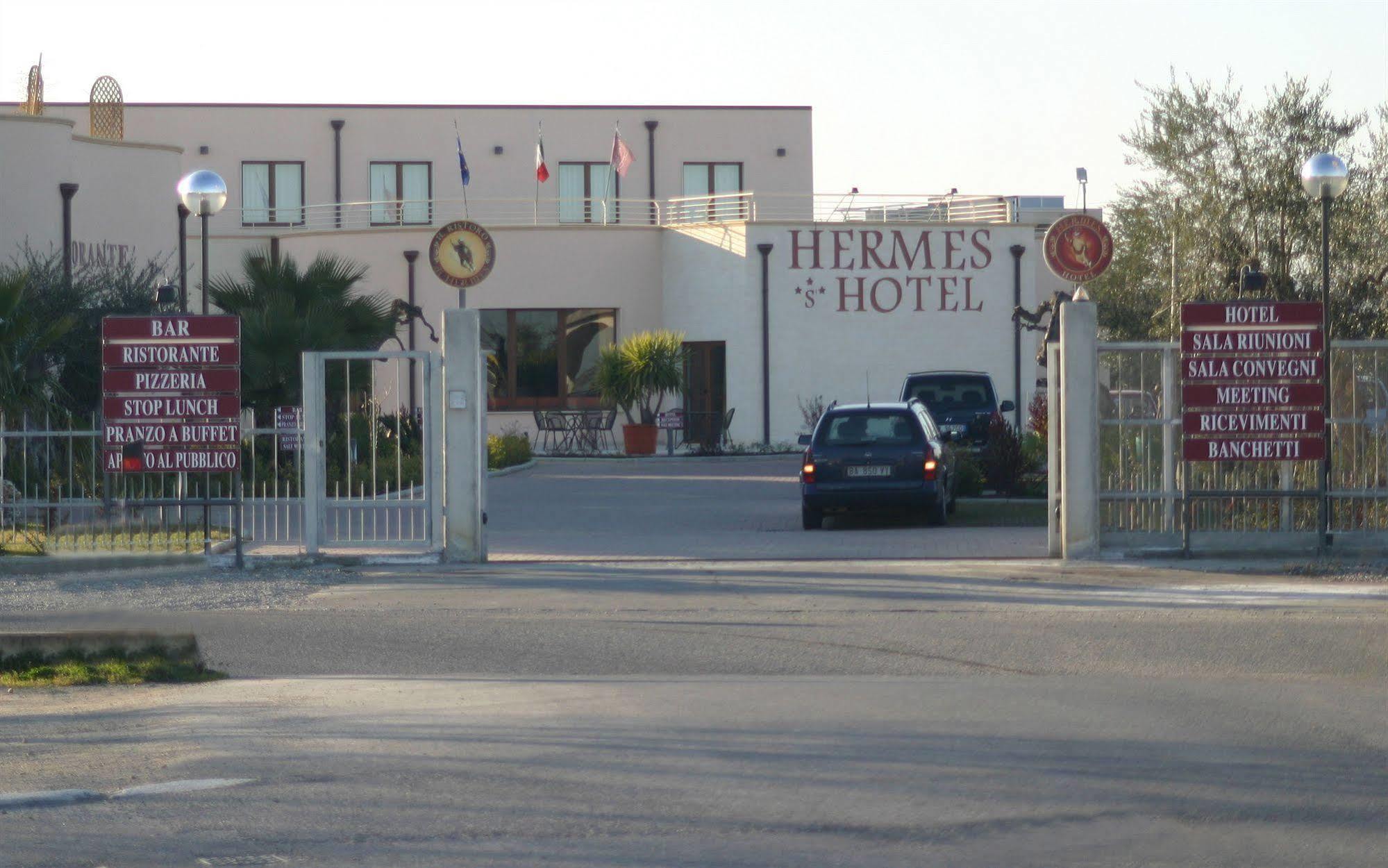 Hermes Hotel Policoro Exterior foto